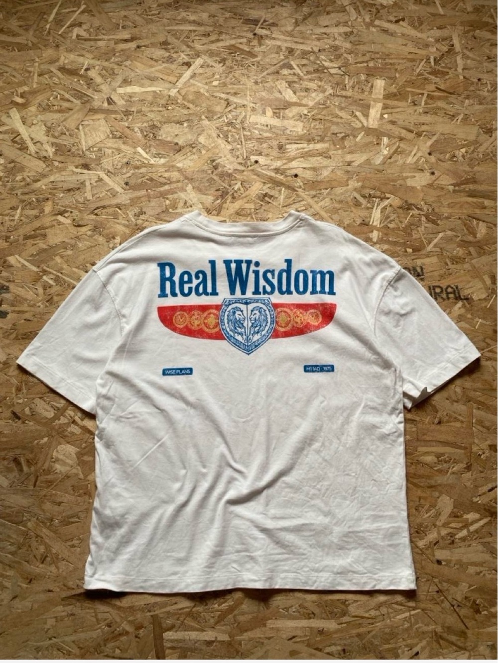 Zara White 'Real Wisdom' Graphic Tee with Blue and Red Print